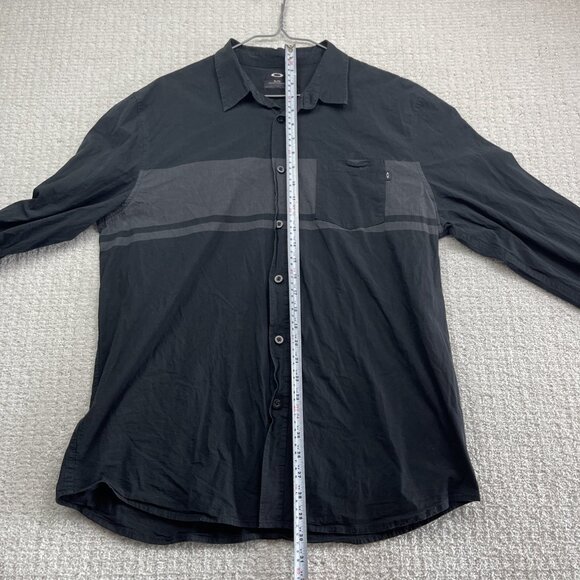 Y2K Oakley Button Up Shirt Men’s Sz XL Black Gray Color Block Casual Streetwear - Picture 8 of 12